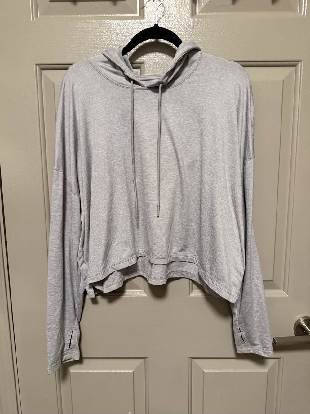 Athleta Light Gray Hooded Long-Sleeve Crop Top